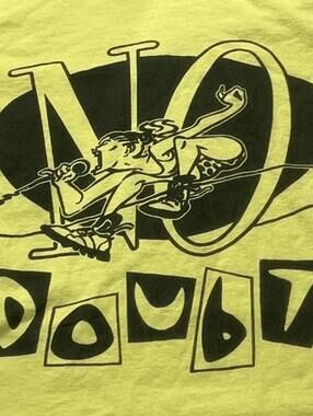 No Doubt Preowned Large T-shirt